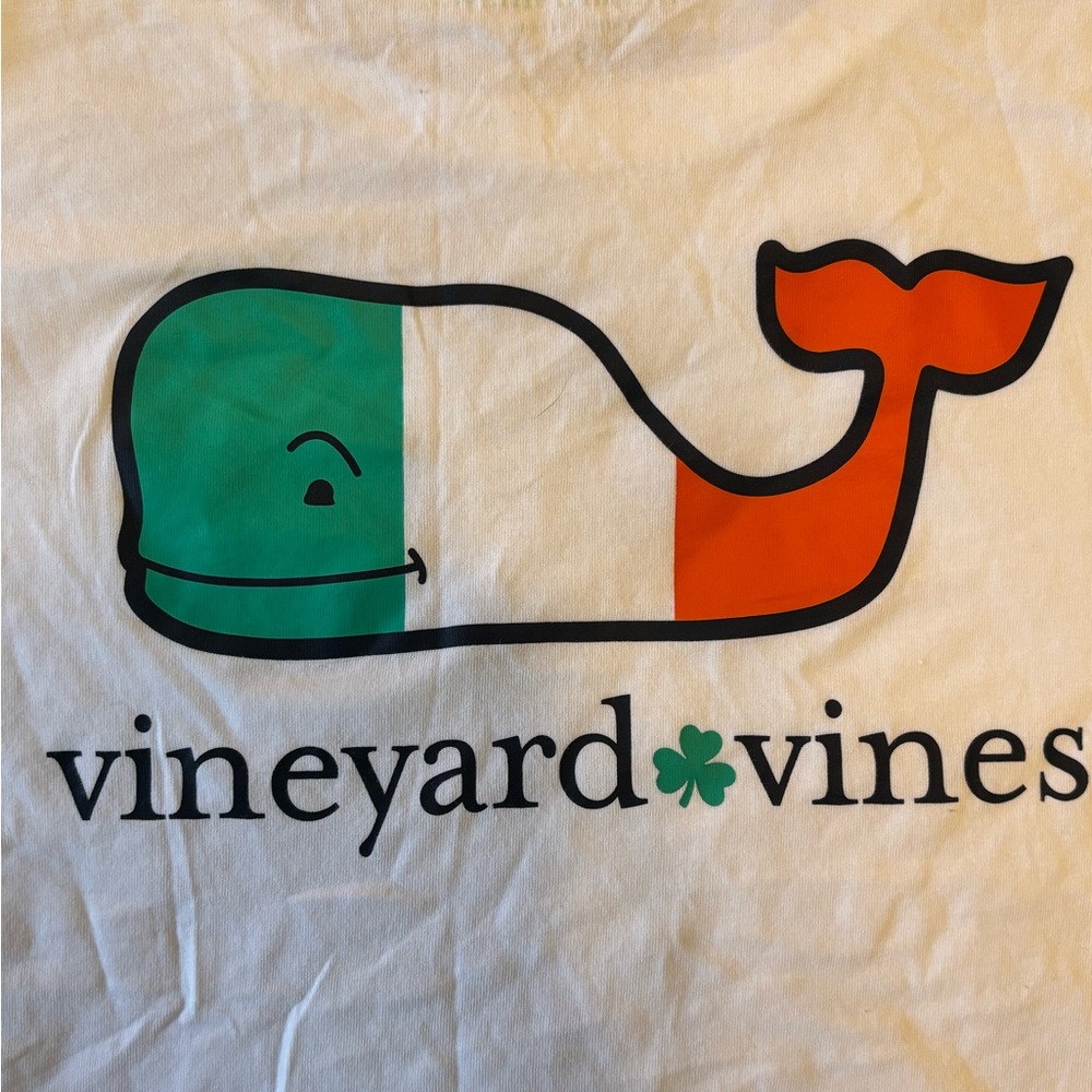Vineyard Vines Cream T-Shirt with Green Logo